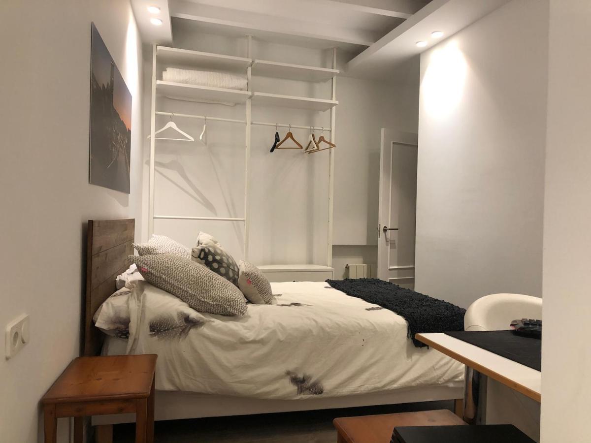 110 M2 Central Apartment In Abando Close To Guggenheim With Parking Bilbao Exterior foto