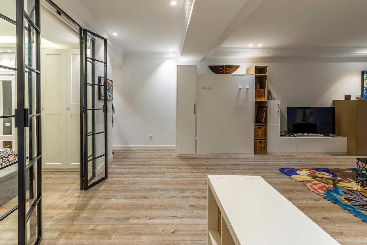 110 M2 Central Apartment In Abando Close To Guggenheim With Parking Bilbao Exterior foto